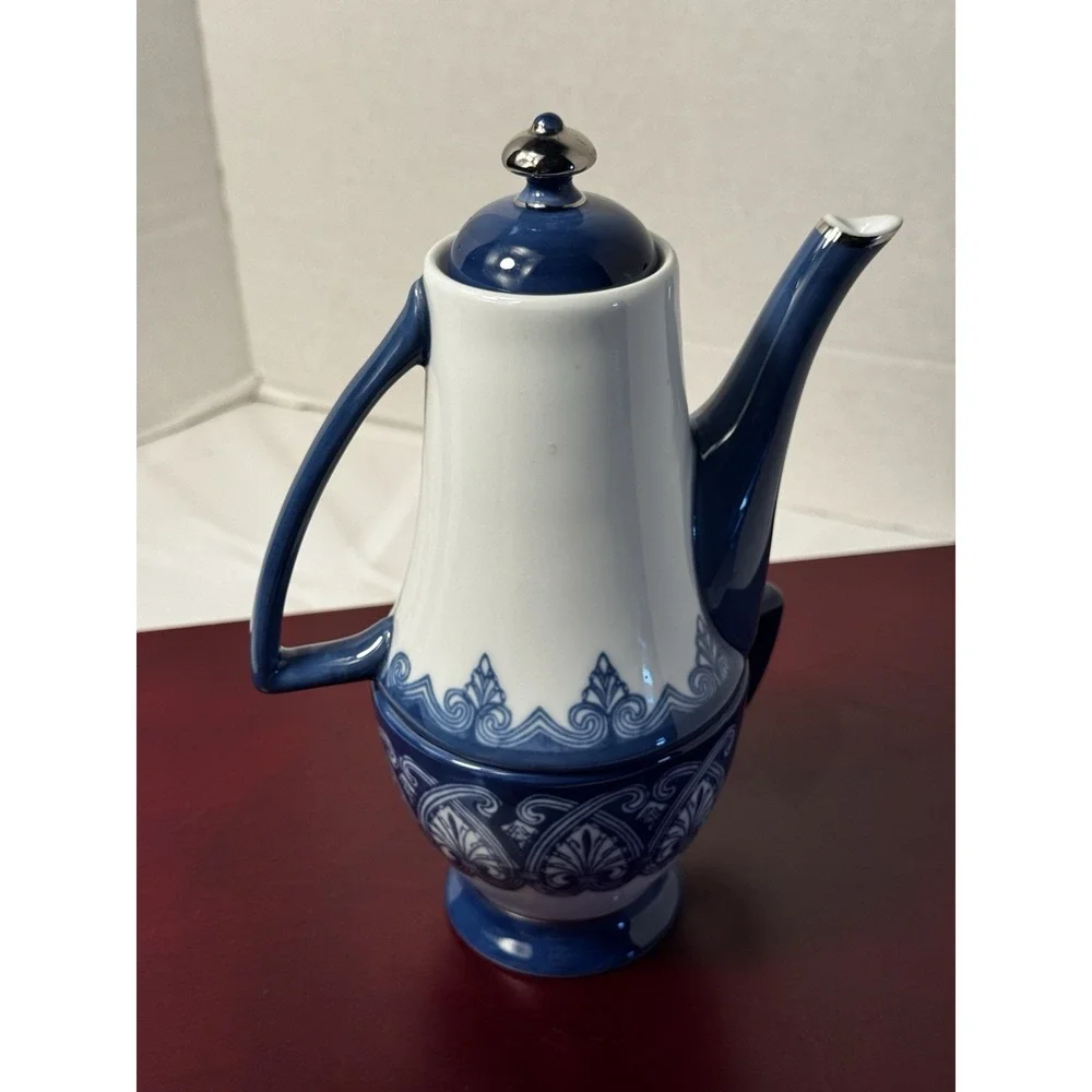 Bombay Company Stackable Tea Pot and Cup Blue & White Porcelain 8